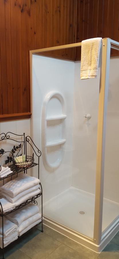 Stanley Village Waterfront Accommodation - Holiday Adelaide 8