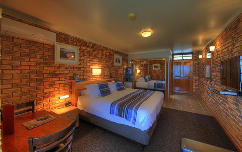 Stanley Village Waterfront Accommodation - Holiday Adelaide 27