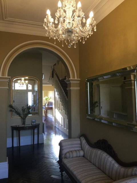 Clydesdale Manor - Holiday Adelaide 6