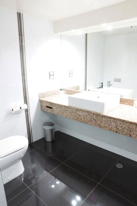 Hotel Grand Chancellor Launceston - Holiday Adelaide 34