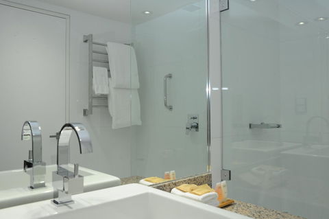 Hotel Grand Chancellor Launceston - Holiday Adelaide 3