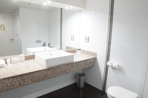 Hotel Grand Chancellor Launceston - Holiday Adelaide 8