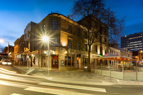 Customs House Hotel - Holiday Adelaide 0