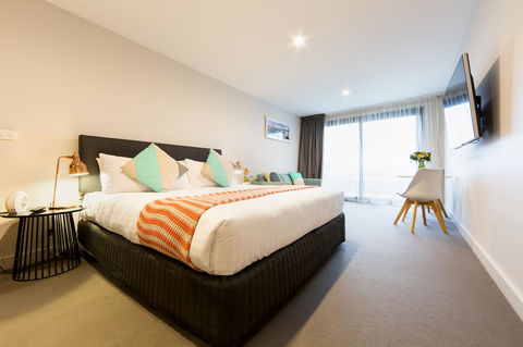Customs House Hotel - Holiday Adelaide 9