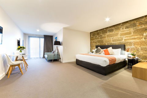 Customs House Hotel - Holiday Adelaide 6