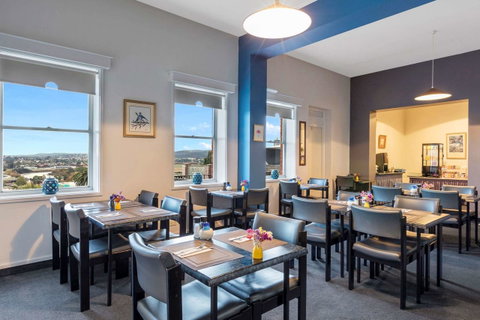 Coach House Launceston - Holiday Adelaide 33