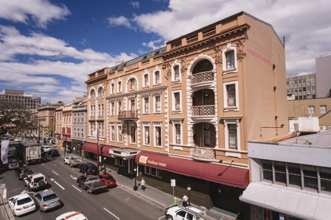 Hadley\'s Orient Hotel - Holiday Adelaide 0