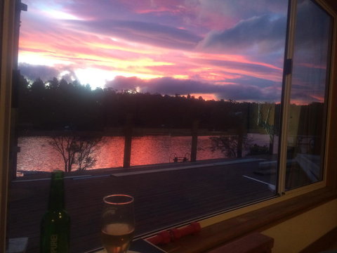 A Slice Of Paradise - Holiday Adelaide 1