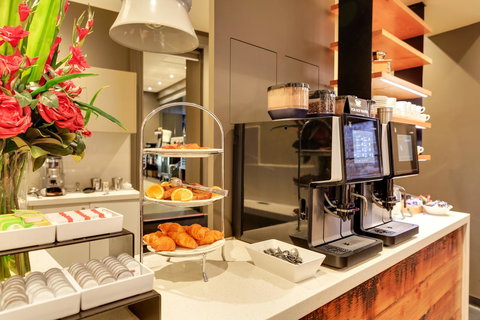 The Old Woolstore Apartment Hotel - Holiday Adelaide 5