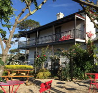 The Dragonfly - Holiday Adelaide