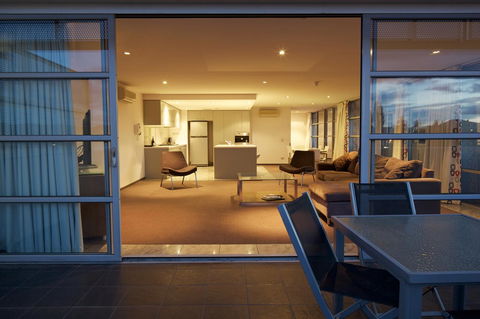 Zero Davey Boutique Apartment Hotel - Holiday Adelaide 10