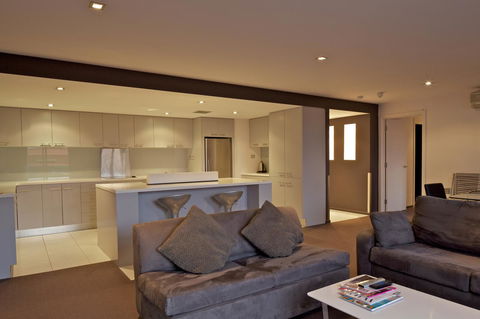 Zero Davey Boutique Apartment Hotel - Holiday Adelaide 21