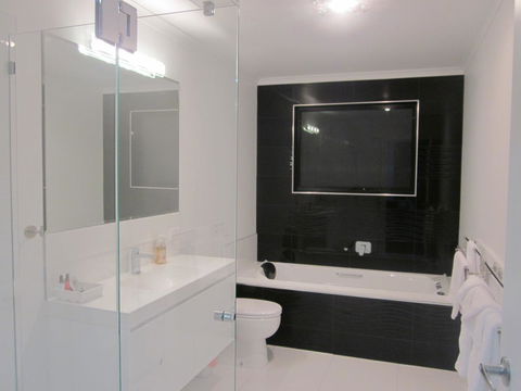 Burnie By The Bay Apartments - Holiday Adelaide 11