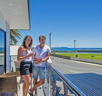 Burnie by the Bay Apartments - Holiday Adelaide