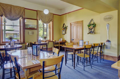 The Richmond Arms Hotel - Holiday Adelaide 11