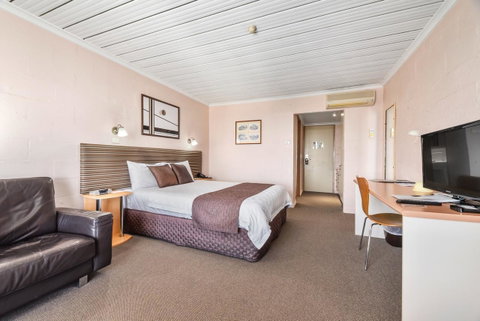 Balmoral On York - Holiday Adelaide 9