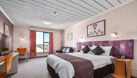 Balmoral On York - Holiday Adelaide 2