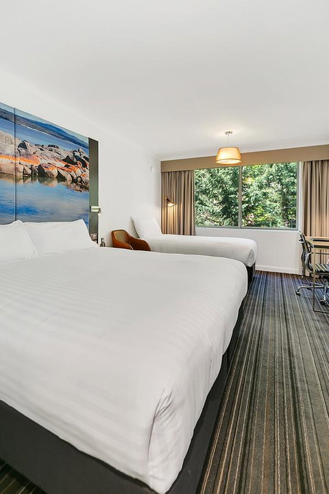 Mercure Launceston - Holiday Adelaide 2