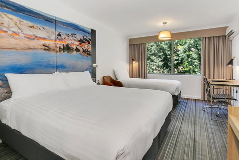 Mercure Launceston - Holiday Adelaide 6