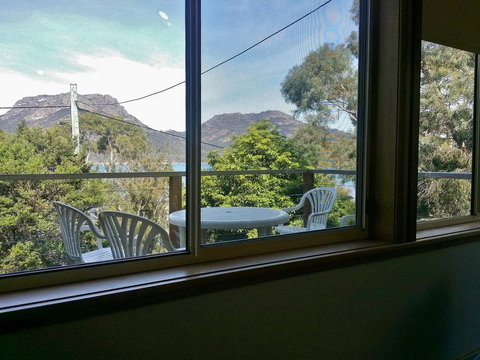 Freycinet Sanctuary 5 - Holiday Adelaide 9