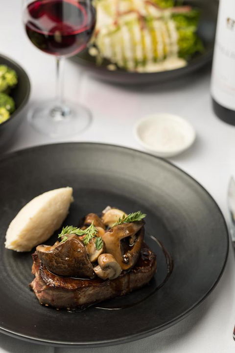 Rydges Hobart - Holiday Adelaide 10