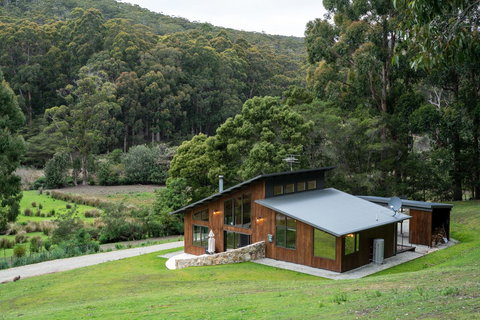 Adventure Bay Retreat Bruny Island - Holiday Adelaide 23