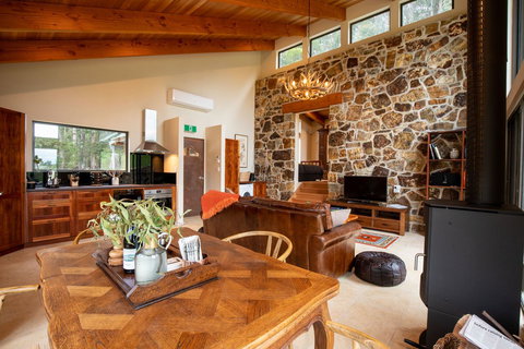 Adventure Bay Retreat Bruny Island - Holiday Adelaide 22