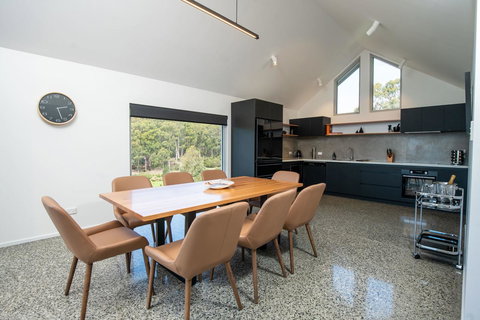 Adventure Bay Retreat Bruny Island - Holiday Adelaide 28