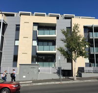Hobart Inner City Apartment - Holiday Adelaide