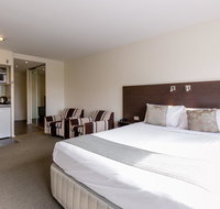 St Ives Motel Apartments - Holiday Adelaide