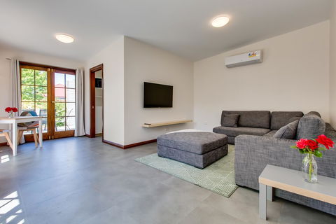 Rosehaven Cottage - Holiday Adelaide 4