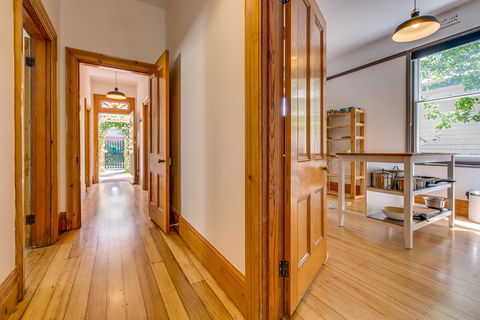 Rosehaven Cottage - Holiday Adelaide 7