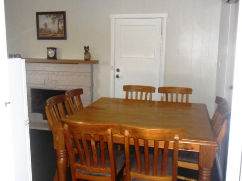 Maydena Chalet - Holiday Adelaide 15