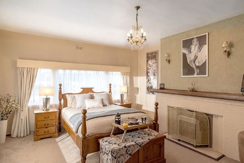Jones On Wilson Boutique B&B - Holiday Adelaide 2