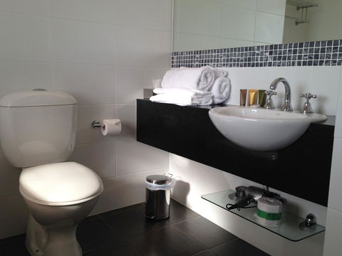 Auldington Hotel - Holiday Adelaide 4