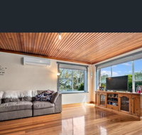 Lylahs - Holiday Adelaide