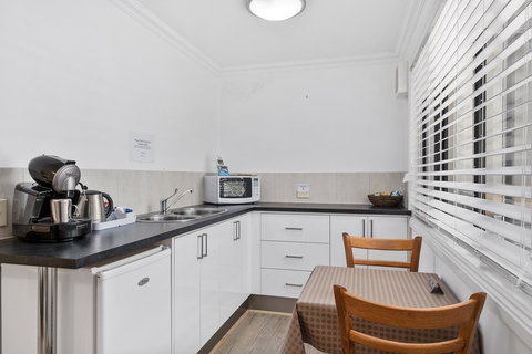 Oyster Cove Chalet - Holiday Adelaide 9