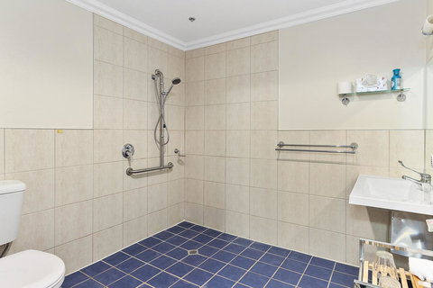 Oyster Cove Chalet - Holiday Adelaide 11