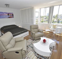 Neutral Bay Self Contained Studio Apartments - Holiday Adelaide