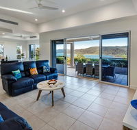 New La Bella Waters 1 Wide Reaching Ocean Views And Buggy - Holiday Adelaide