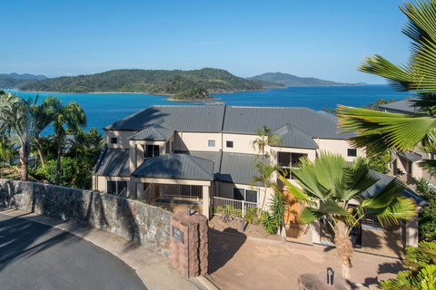 New La Bella Waters 1 Wide Reaching Ocean Views And Buggy - Holiday Adelaide 1