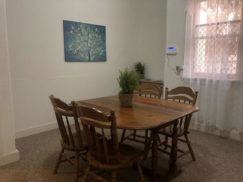 Newton Cottage - Holiday Adelaide 2