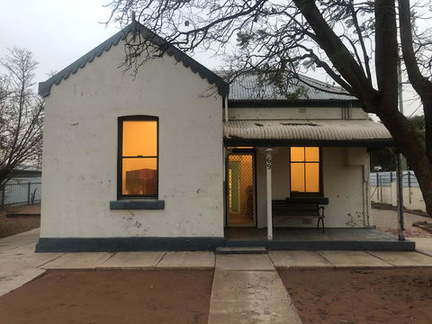 Newton Cottage - Holiday Adelaide 0