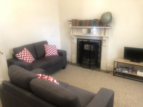 Newton Cottage - Holiday Adelaide 1
