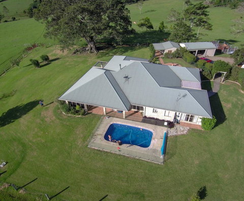 Newyan @ Maleny - Holiday Adelaide 0