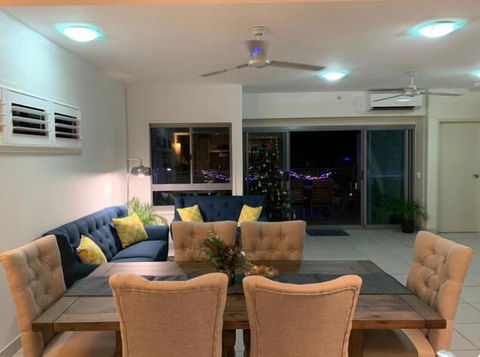 Nia's Place - Holiday Adelaide 1