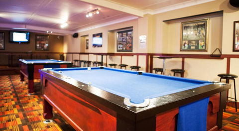 Nightcap At Balaclava Hotel - Holiday Adelaide 3