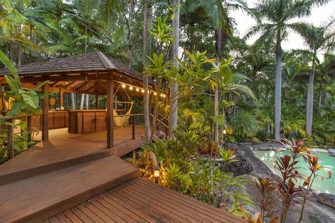 Noosa Haven - Holiday Adelaide 2