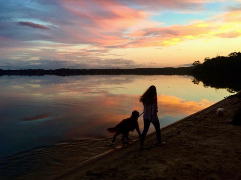 Noosa Lake House - Holiday Adelaide 3