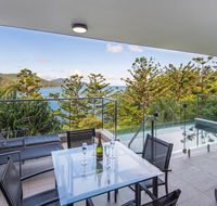 Northcape 1 Ocean Front 4 Bedroom 4 Bathroom Pool Golf Buggy 2 Kitchens BBQs - Holiday Adelaide